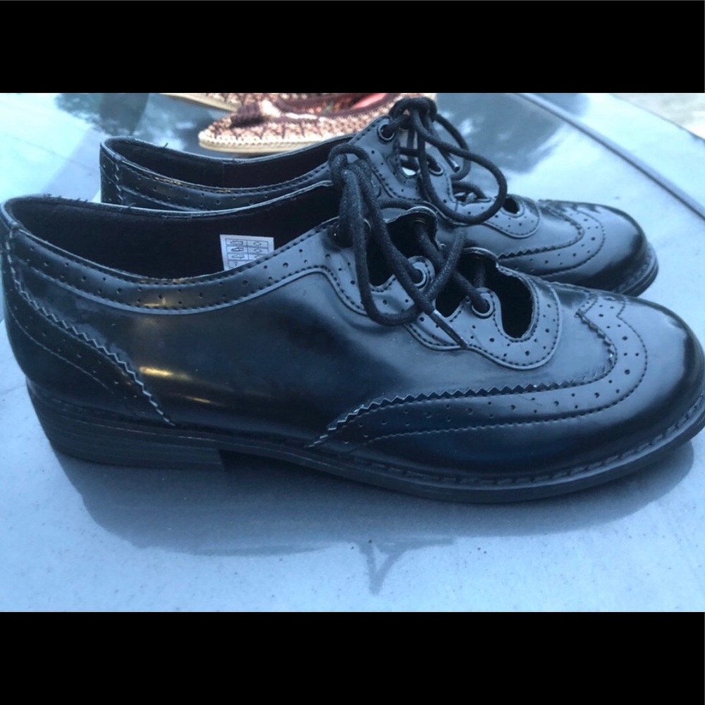 Rocket Dog Melody Tuxedo Oxford Sz 7M